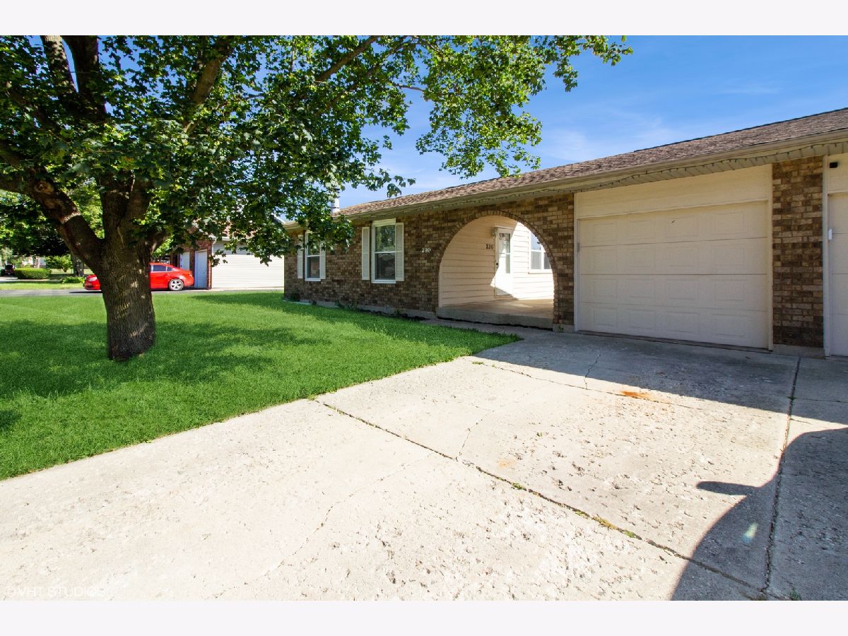  For Rent Sugar Grove Illinois, 230 Maple