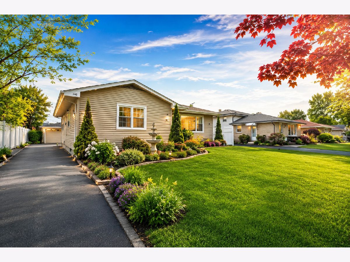  For Sale Elmhurst Illinois, 740 Michigan Street