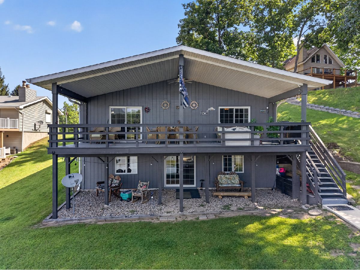 Homes For Sale Lake Wildwood Varna Illinois, 2 Clubhouse Drive