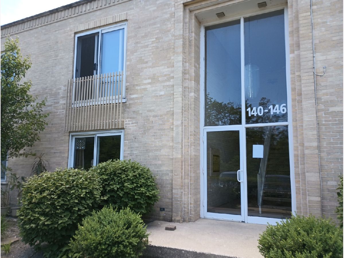  For Rent Glencoe Illinois, 140 Green Bay