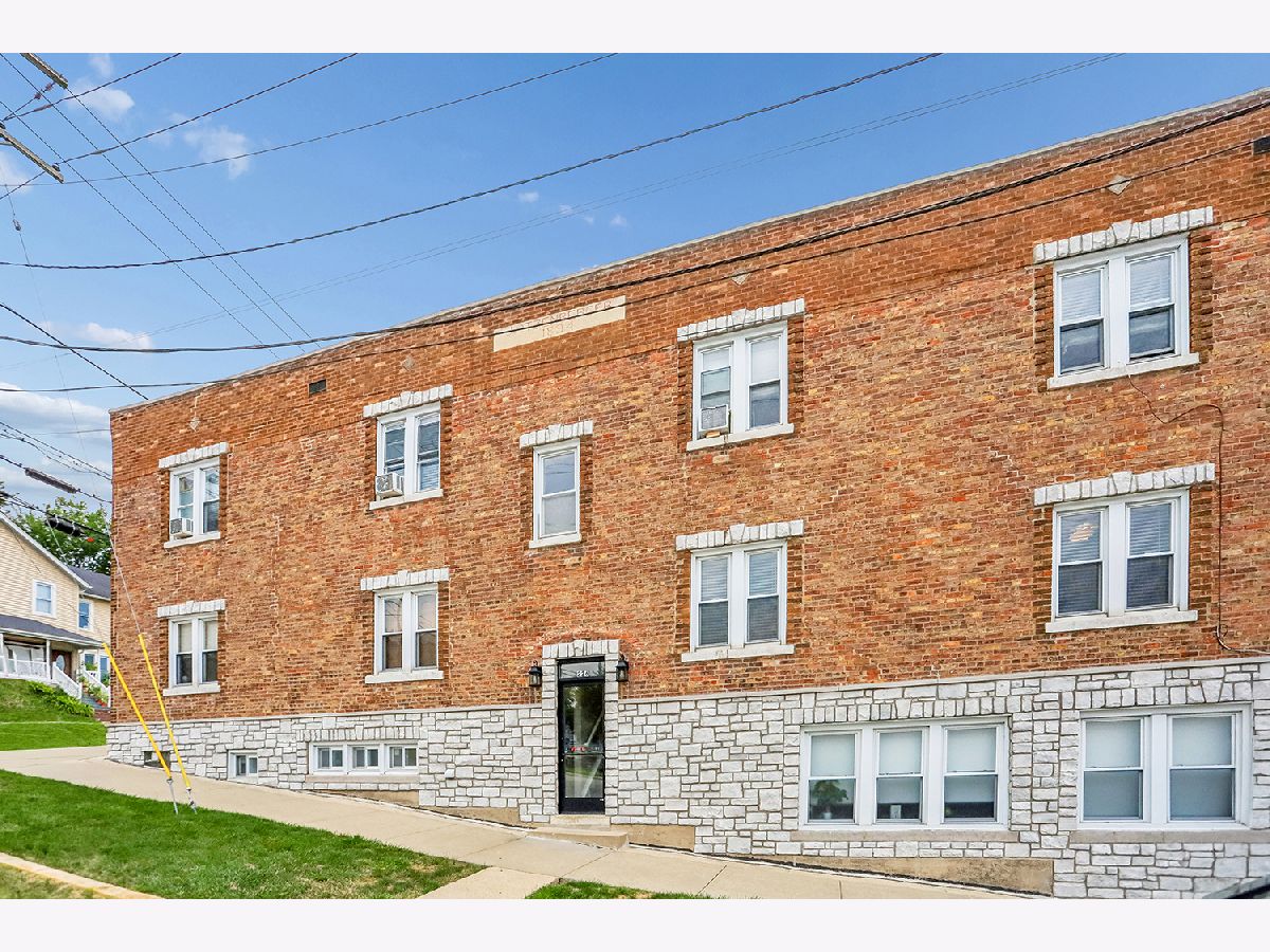  Rented Lemont Illinois, 226 Lemont