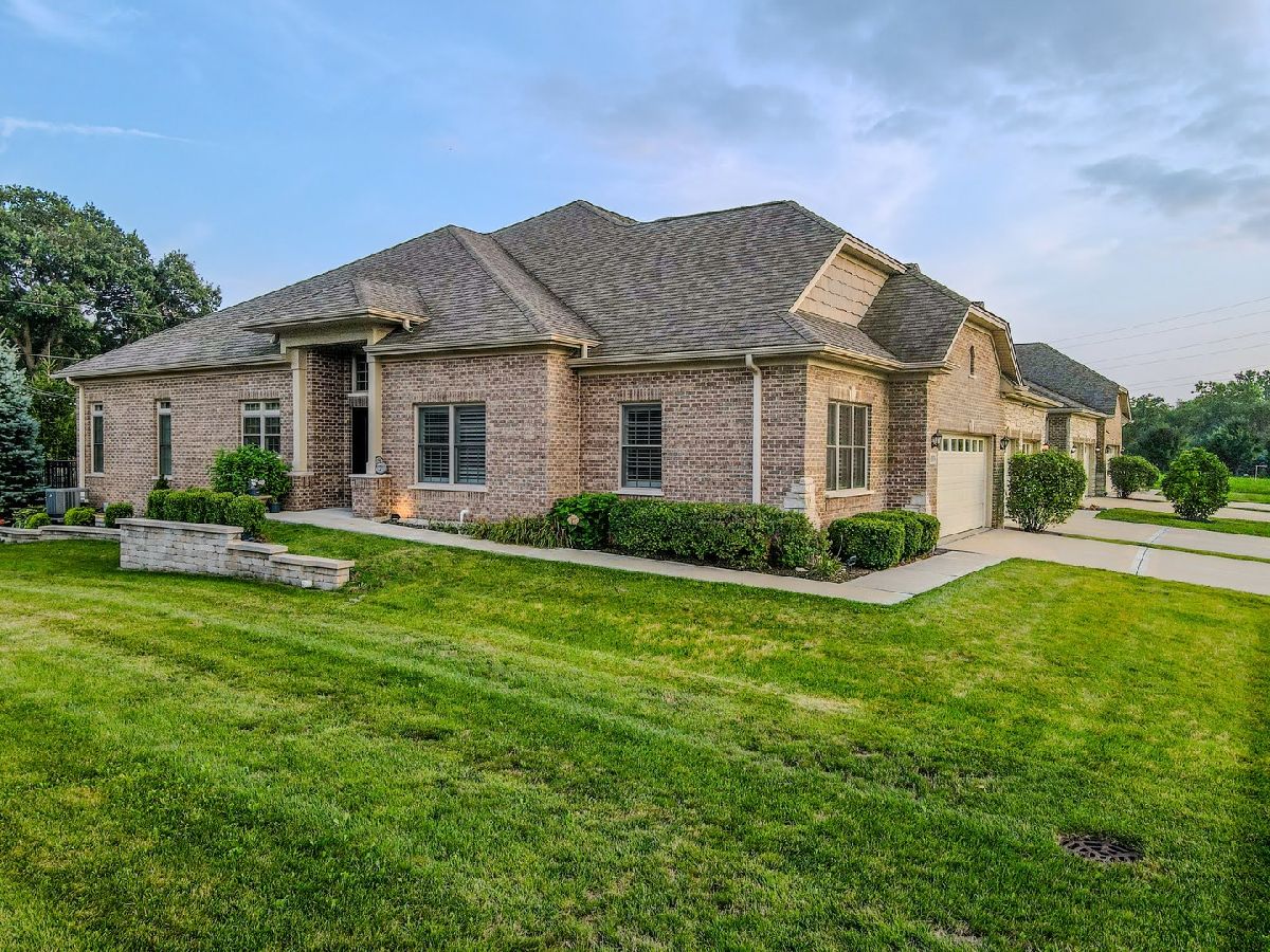 Townhomes & Homes For Sale Estates Of Montefiori Lemont Illinois, 12876 Rosa Lane