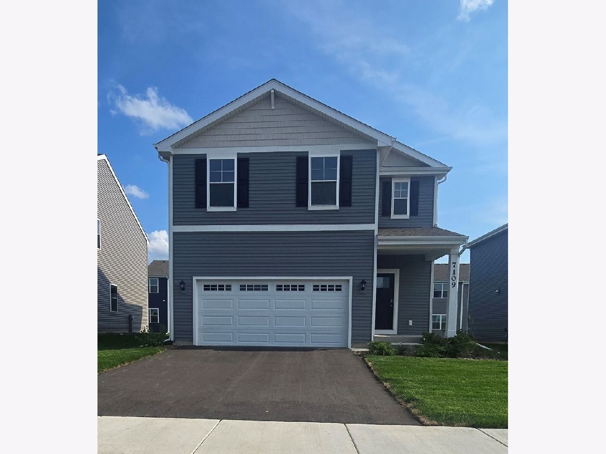 Homes & Condos & Townhomes For Sale Pike River Crossing Mt Pleasant Wisconsin, 7109 Oakmont Road