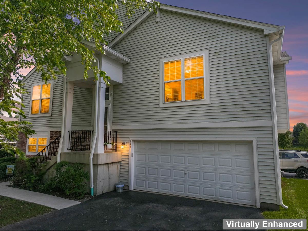  For Sale Volo Illinois, 111 Terra Meadow Circle