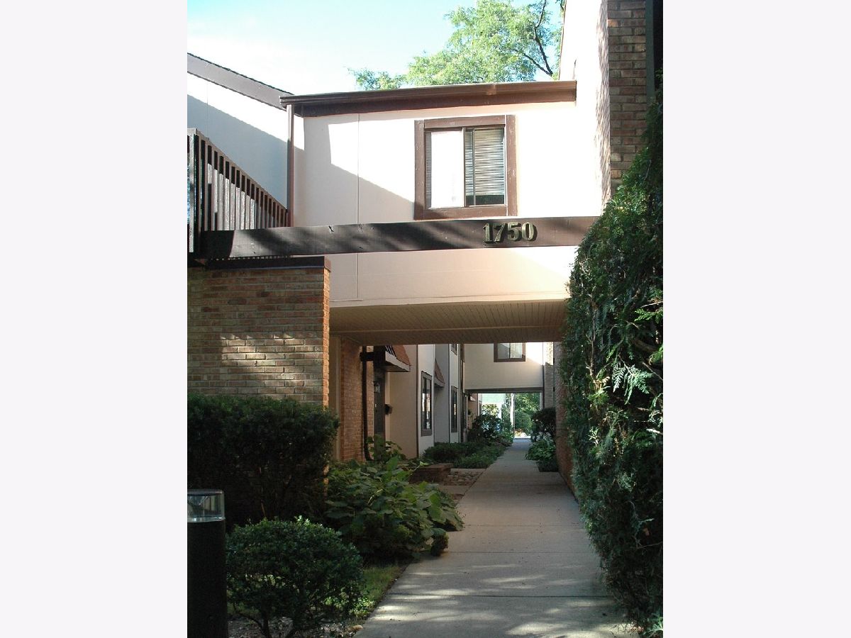  For Rent Glenview Illinois, 1750 Henley