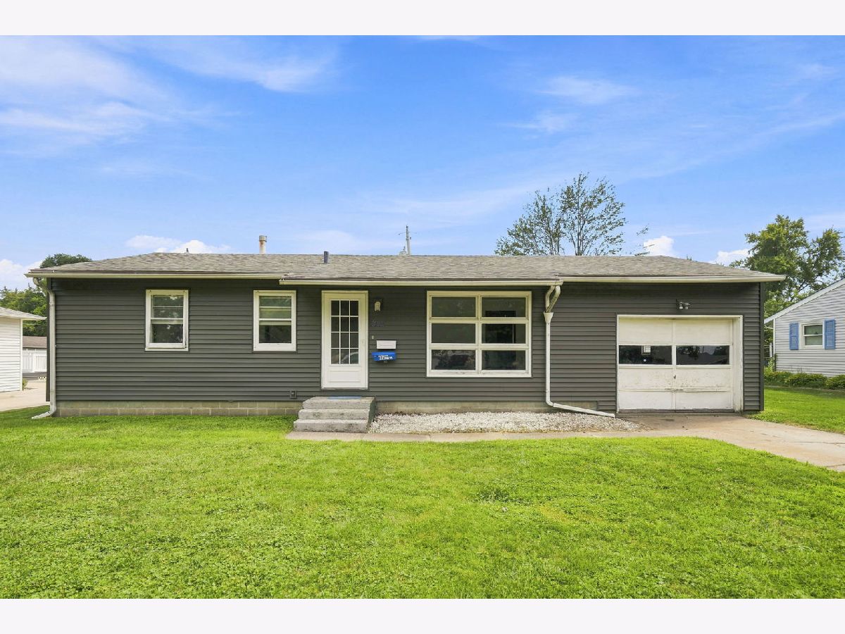  Sold East Moline Illinois, 332 32nd