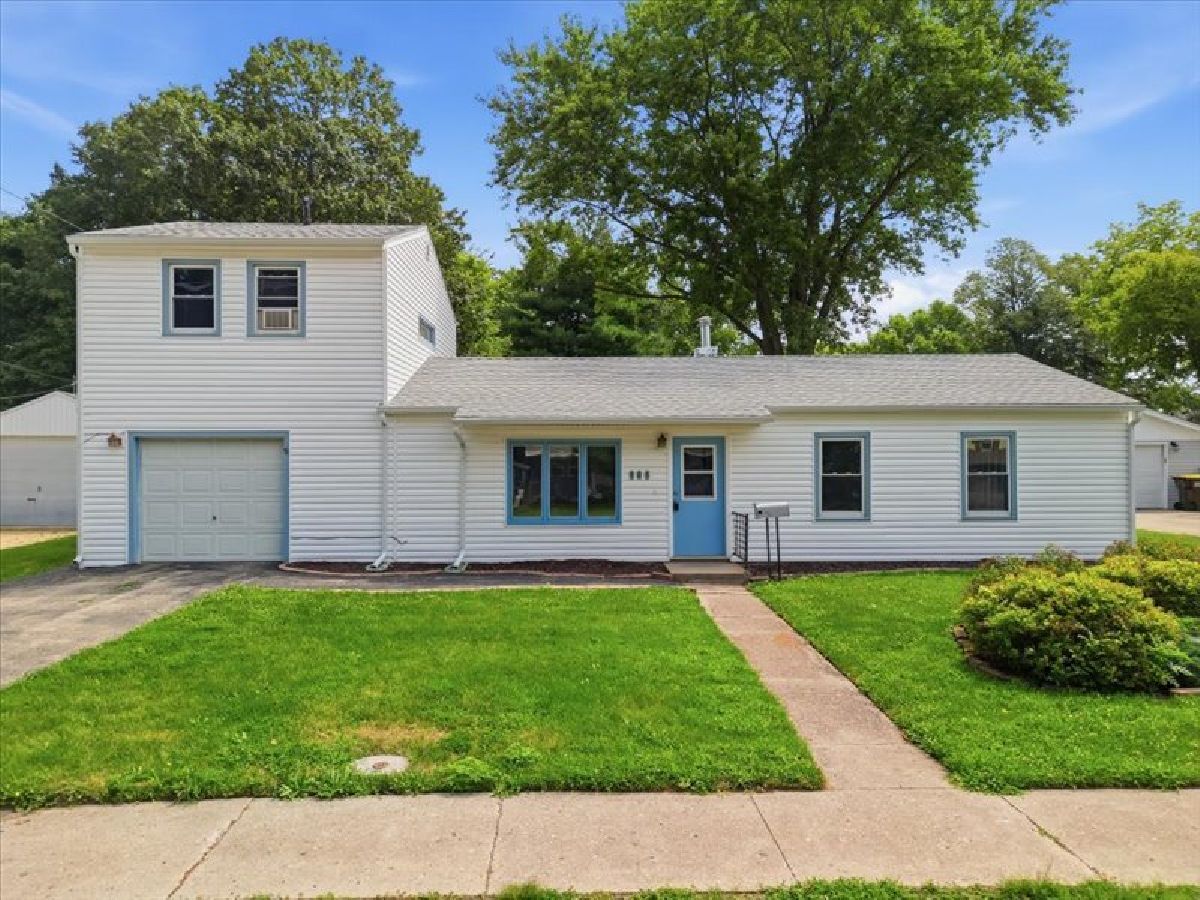  For Sale Oregon Illinois, 505 10th Street