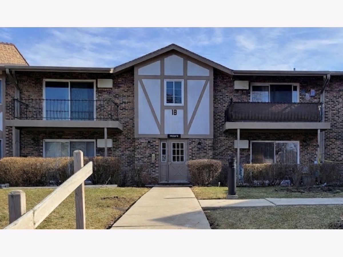  For Rent Willowbrook Illinois, 9S220 Frontage