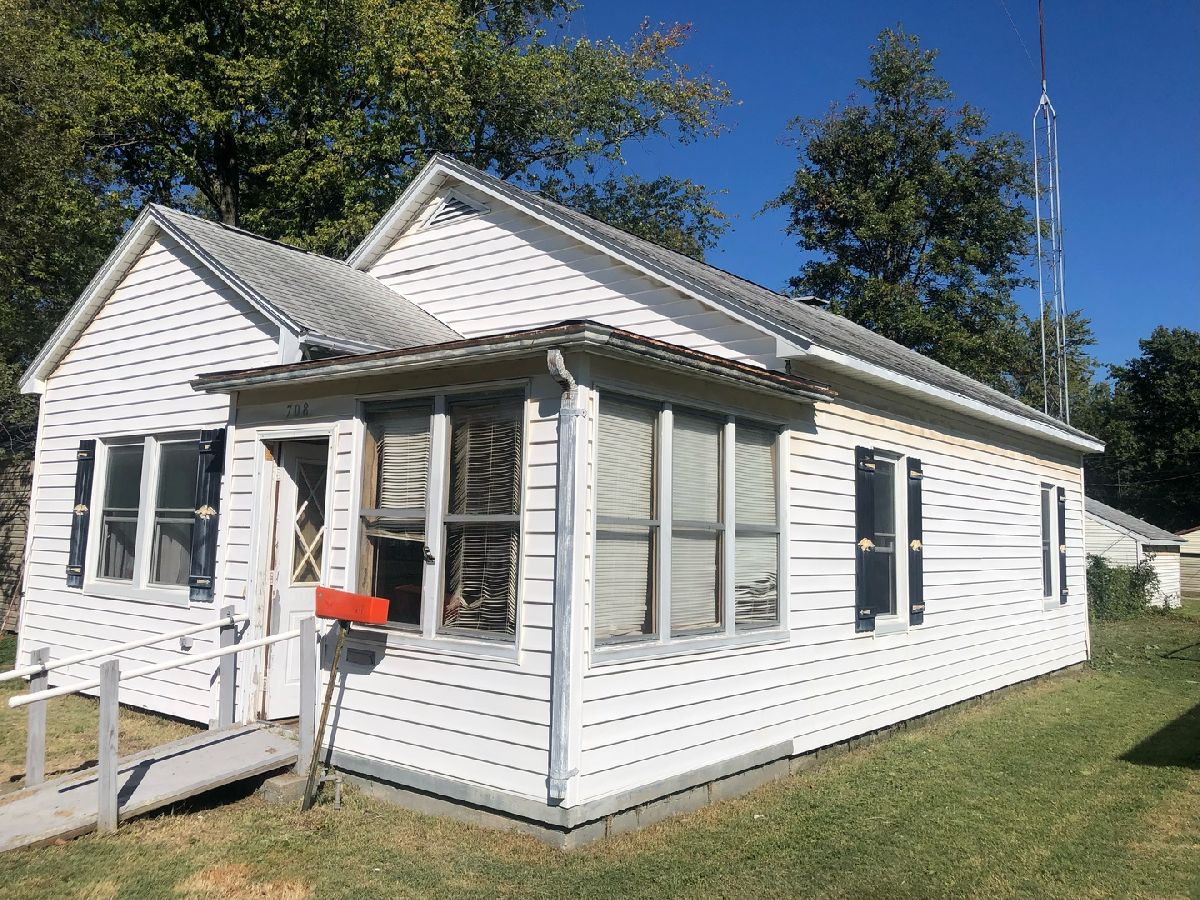  For Sale Centralia Illinois, 708 11th Street