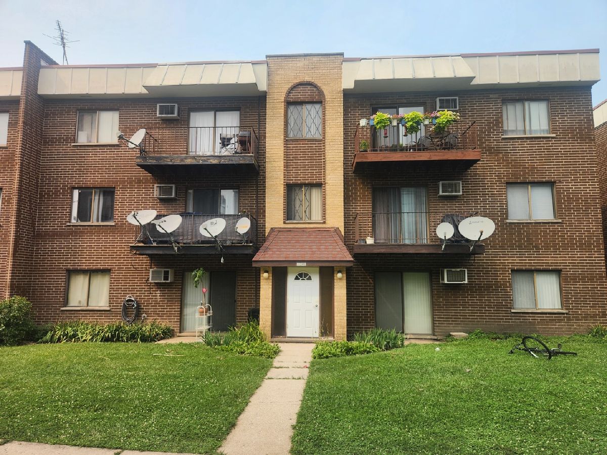  For Sale Glenview Illinois, 10423 Dearlove Road
