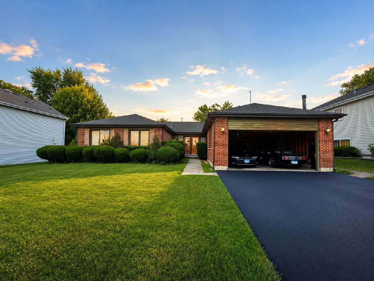  Sold Lake Zurich Illinois, 1603 Bayview