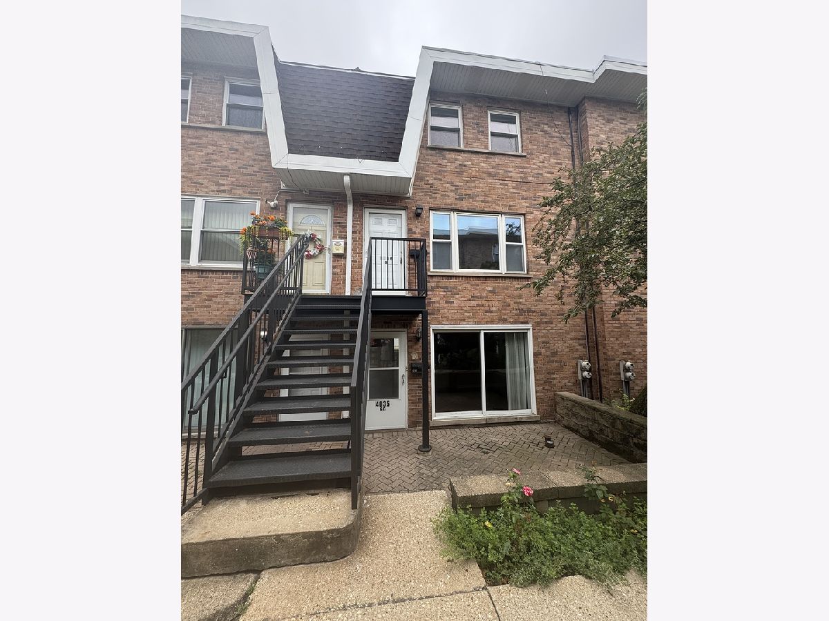 Townhomes For Sale Breton Court Chicago Illinois, 4035 Keystone Avenue
