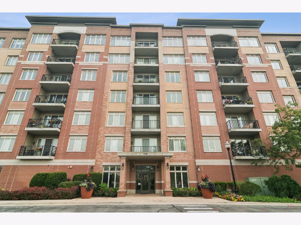  For Sale Vernon Hills Illinois, 1199 Port Clinton Road