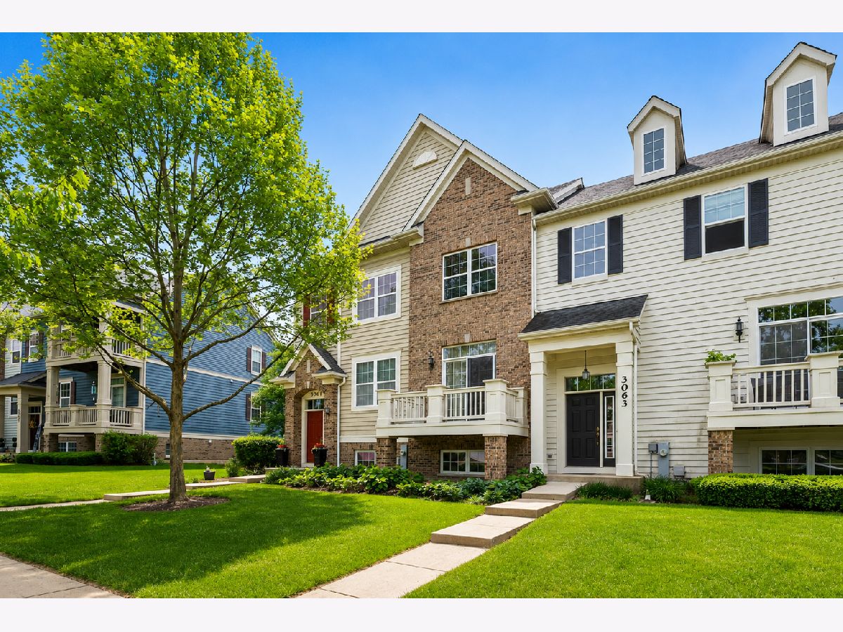  For Rent Elgin Illinois, 3061 Hughsdale