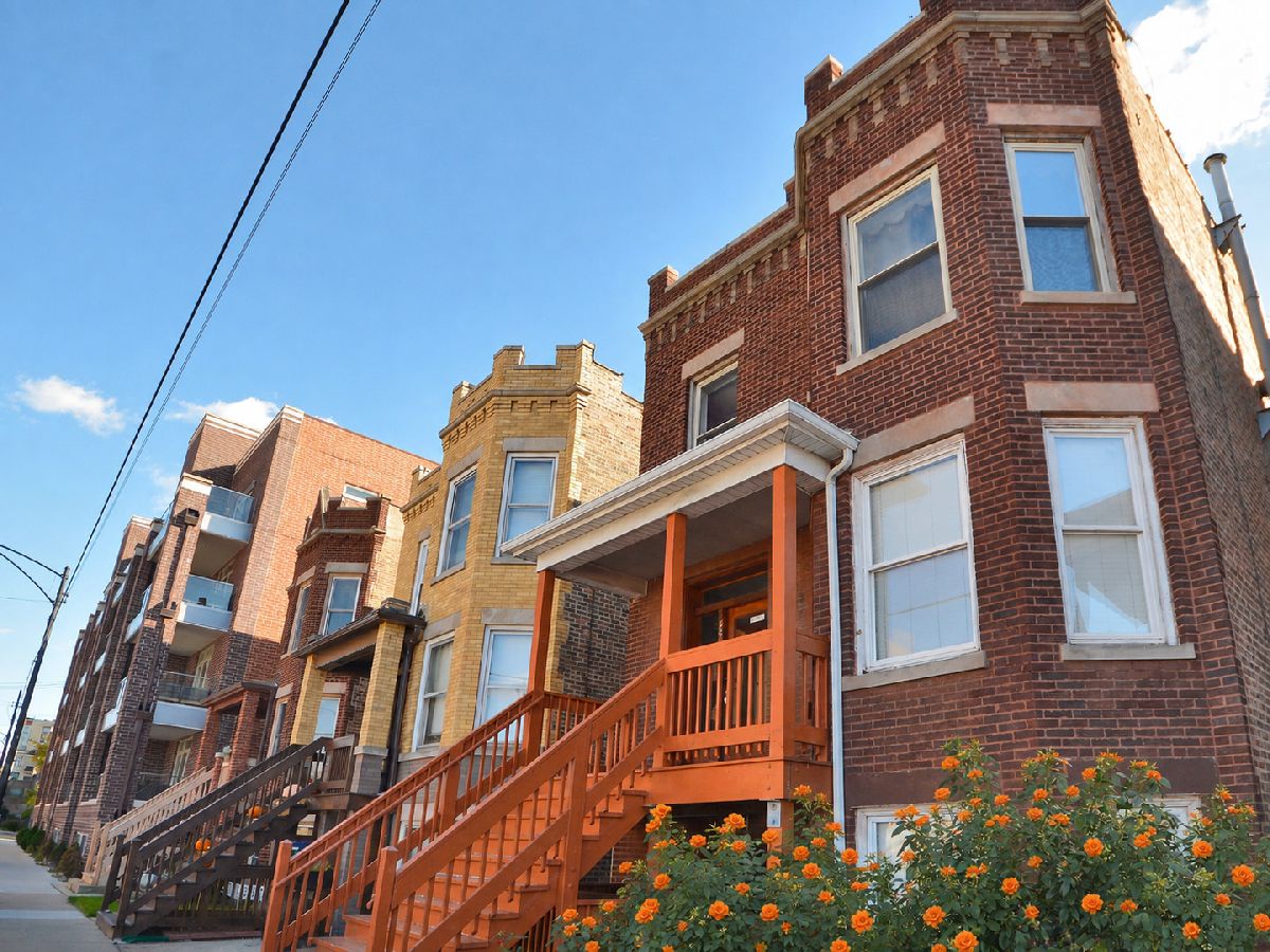 Condos & Townhomes & Homes For Rent Avondale Estates Chicago Illinois, 2719 Belmont