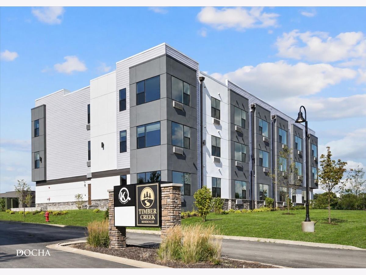  Rented North Aurora Illinois, 1001 Ritter
