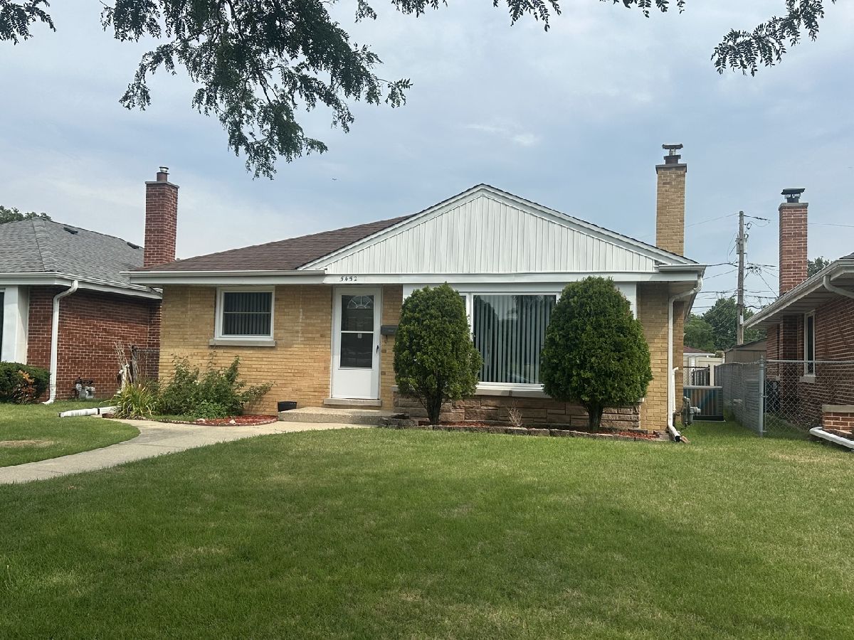  For Rent Skokie Illinois, 5452 Brummel