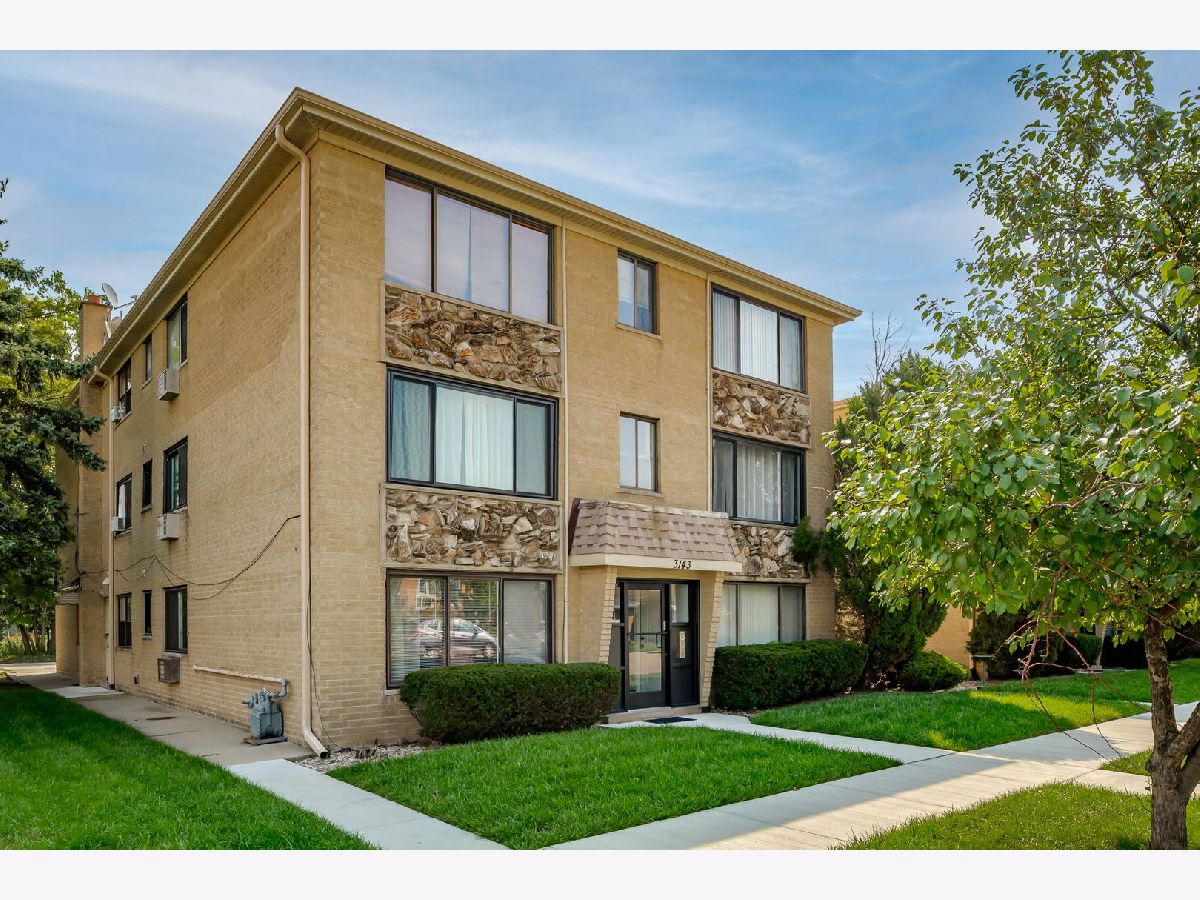  For Sale River Grove Illinois, 3141 Elm Street