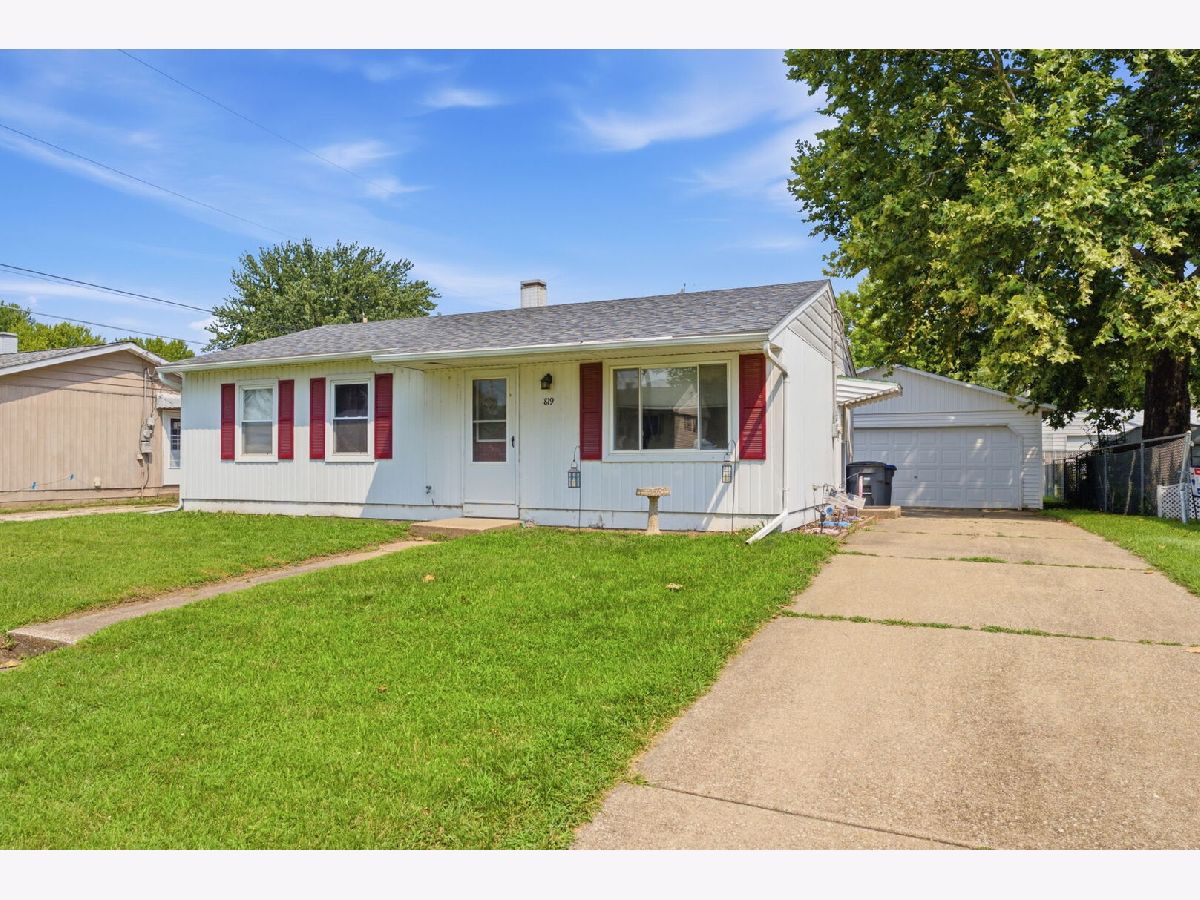  Sold Milan Illinois, 819 3rd
