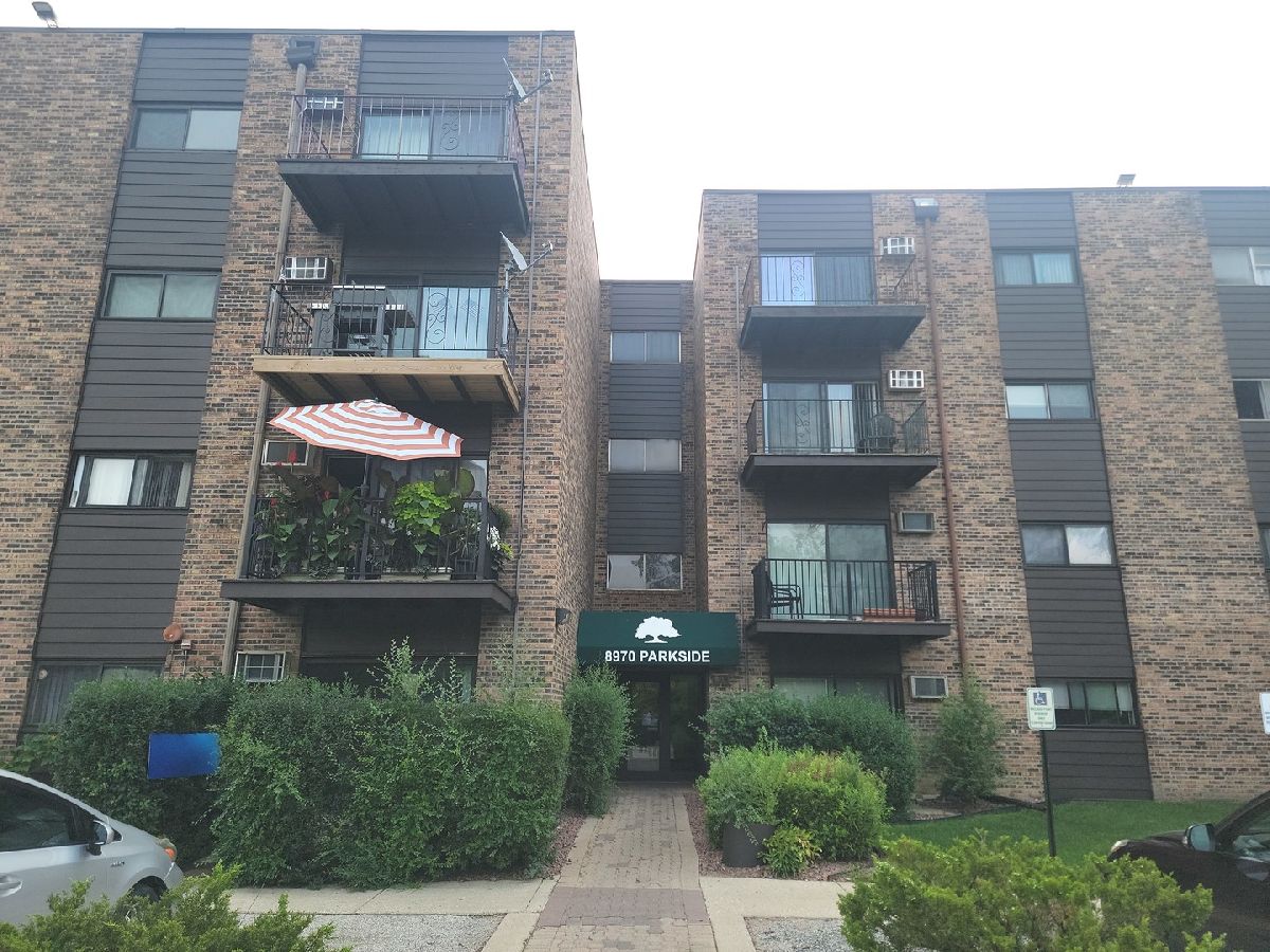  For Rent Des Plaines Illinois, 8970 Parkside