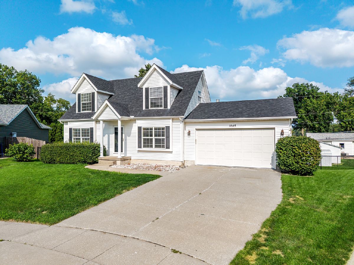  For Sale Bettendorf Iowa, 1848 Anderson Court