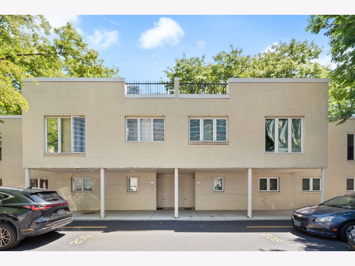  Rented Chicago Illinois, 1069 Park