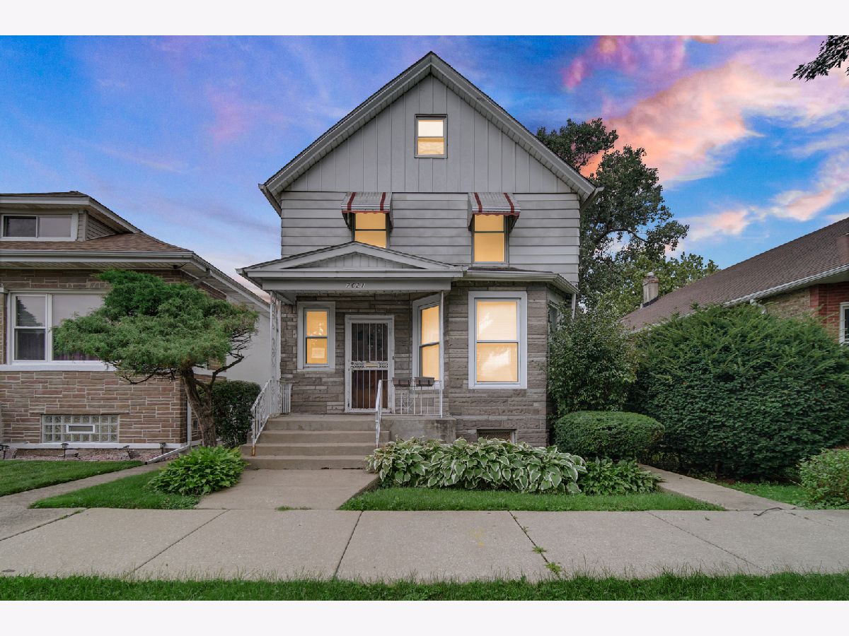  For Sale Chicago Illinois, 7621 Perry Avenue