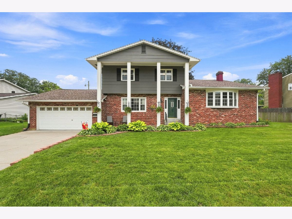  For Sale Davenport Iowa, 2305 32nd Street
