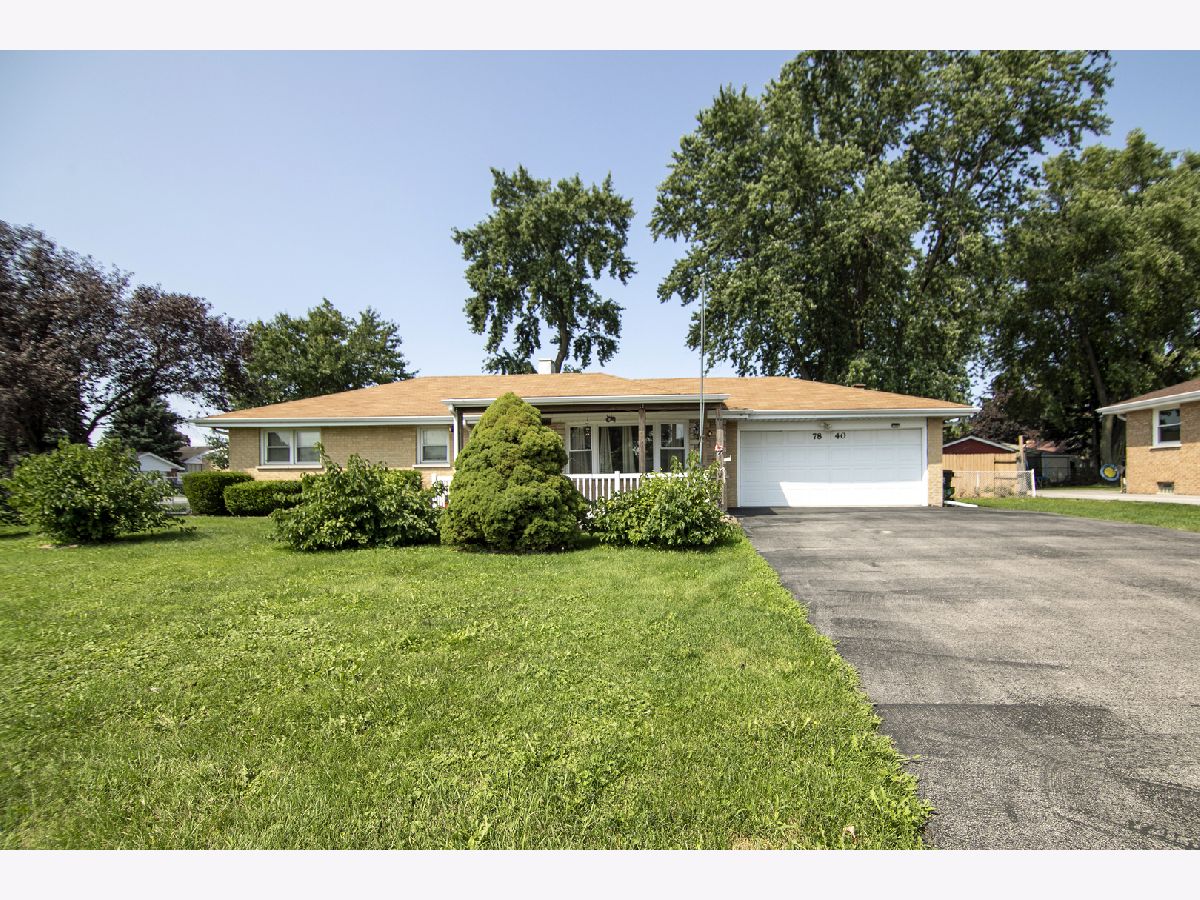  For Sale Bridgeview Illinois, 7840 76th Street
