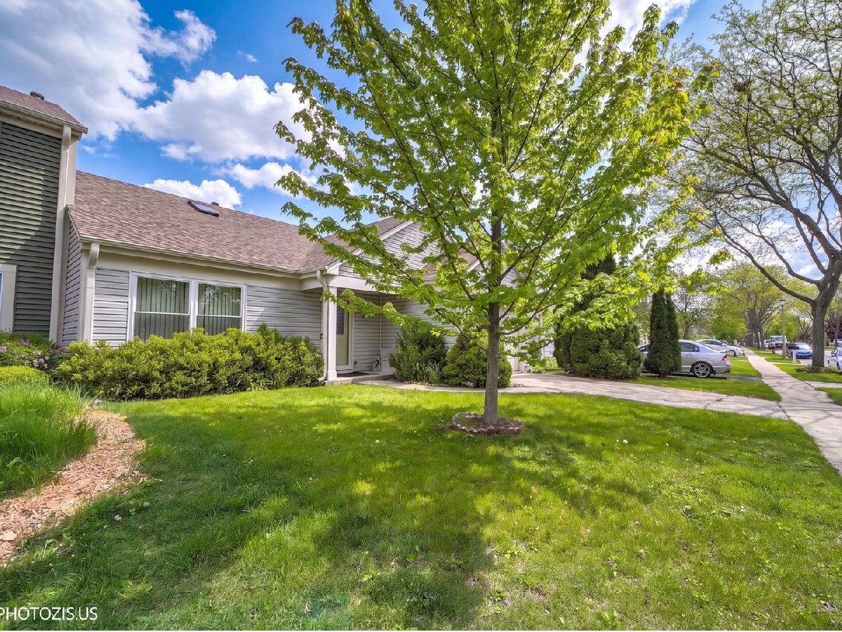  Sold Mundelein Illinois, 74 Bedford
