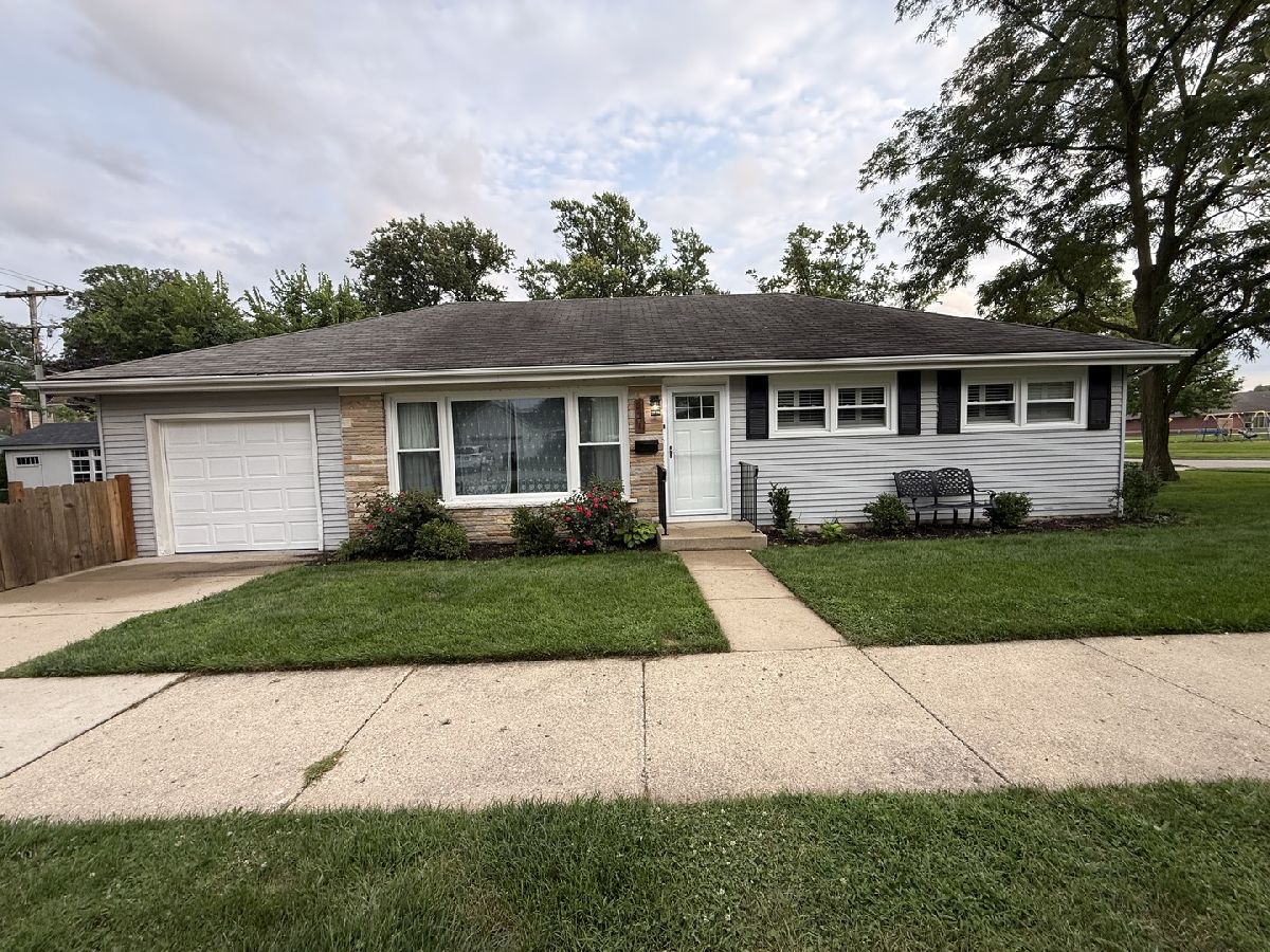  Rented Mount Prospect Illinois, 321 Fairview