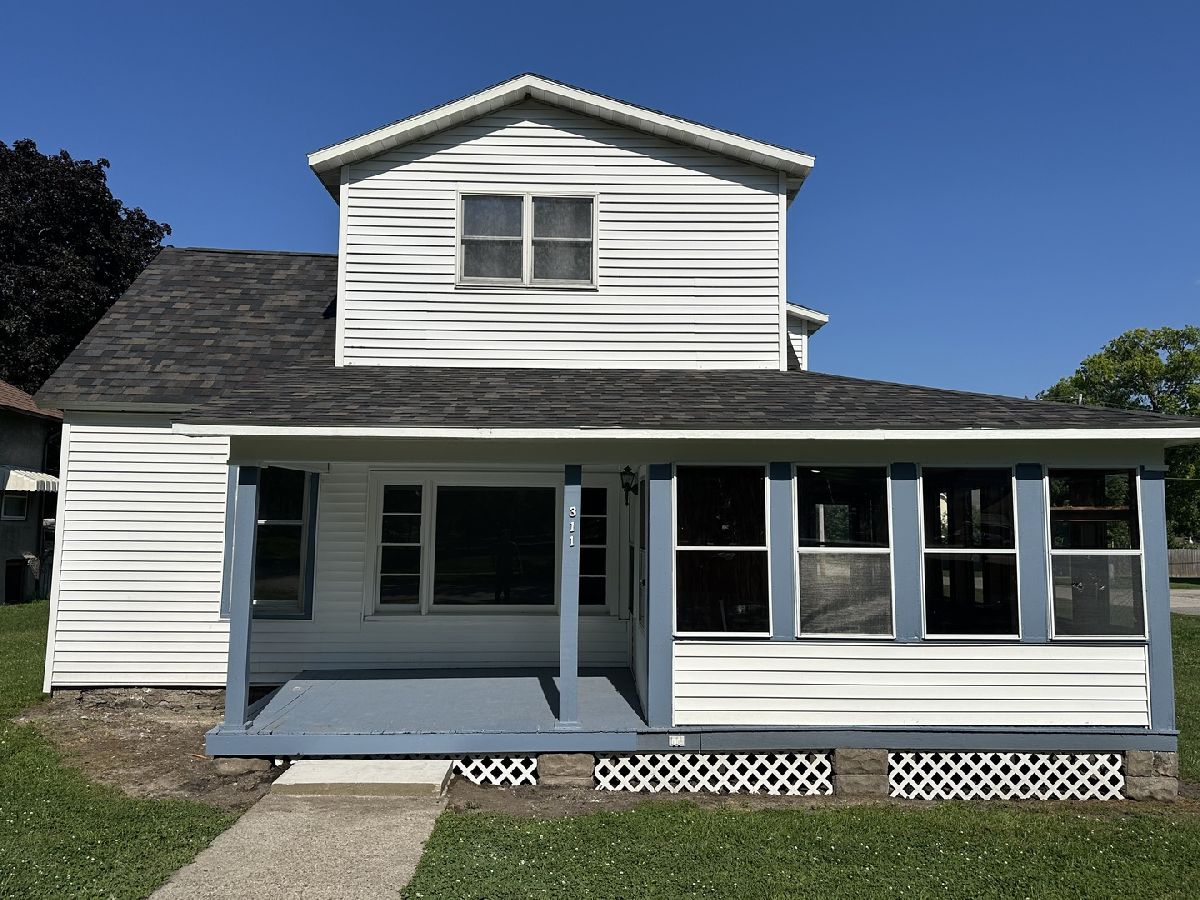  For Sale Morocco Indiana, 311 Clay Street