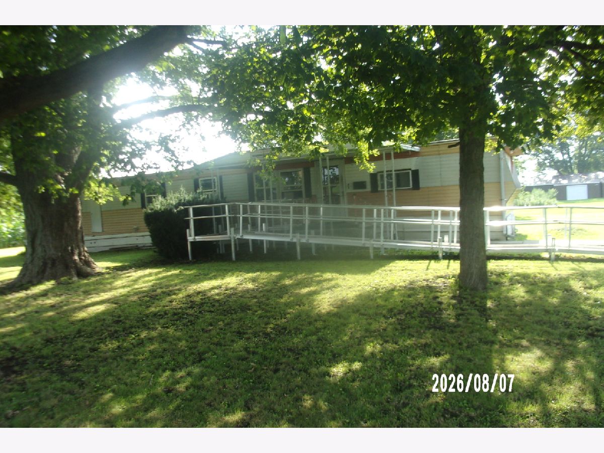  For Sale Sheldon Illinois, 1745 3000 E Road