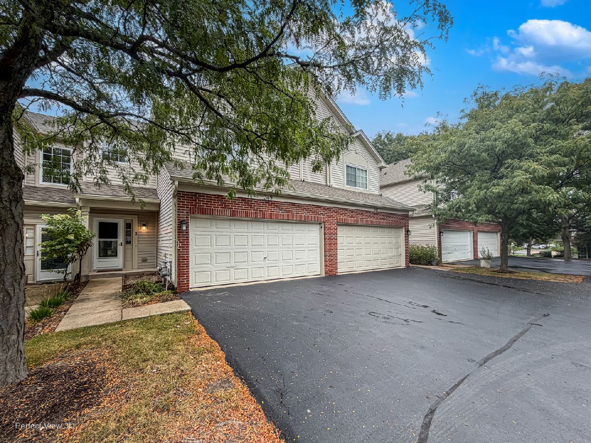  For Sale Aurora Illinois, 349 Abington Woods Drive