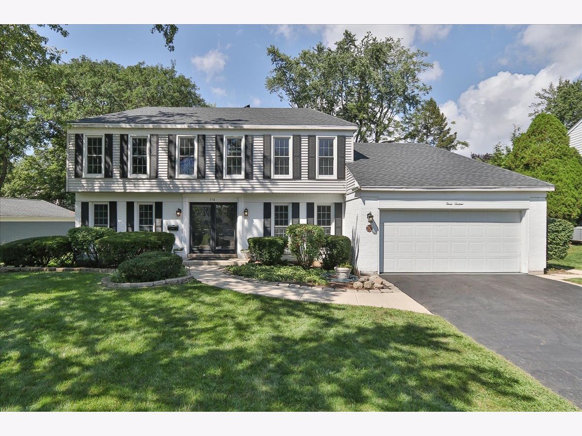  For Sale Roselle Illinois, 316 Ambleside Drive