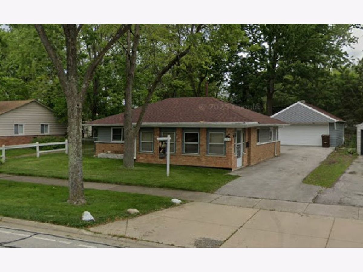  Rented Park Forest Illinois, 254 Blackhawk