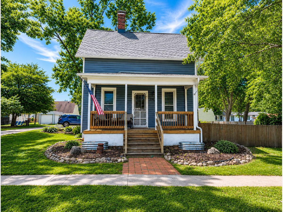  For Sale Seneca Illinois, 144 Lincoln Street