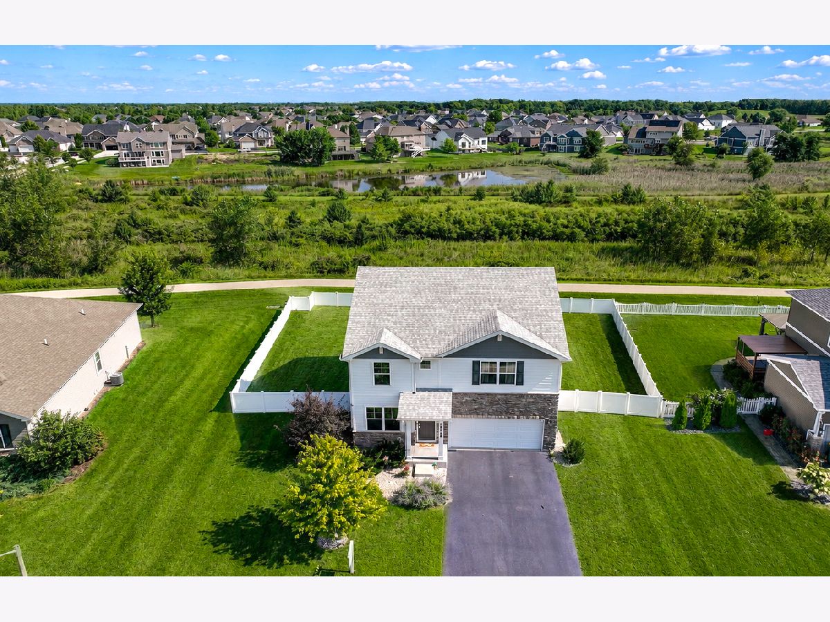 Homes For Sale Springbank Plainfield Illinois, 25416 Cerena Circle