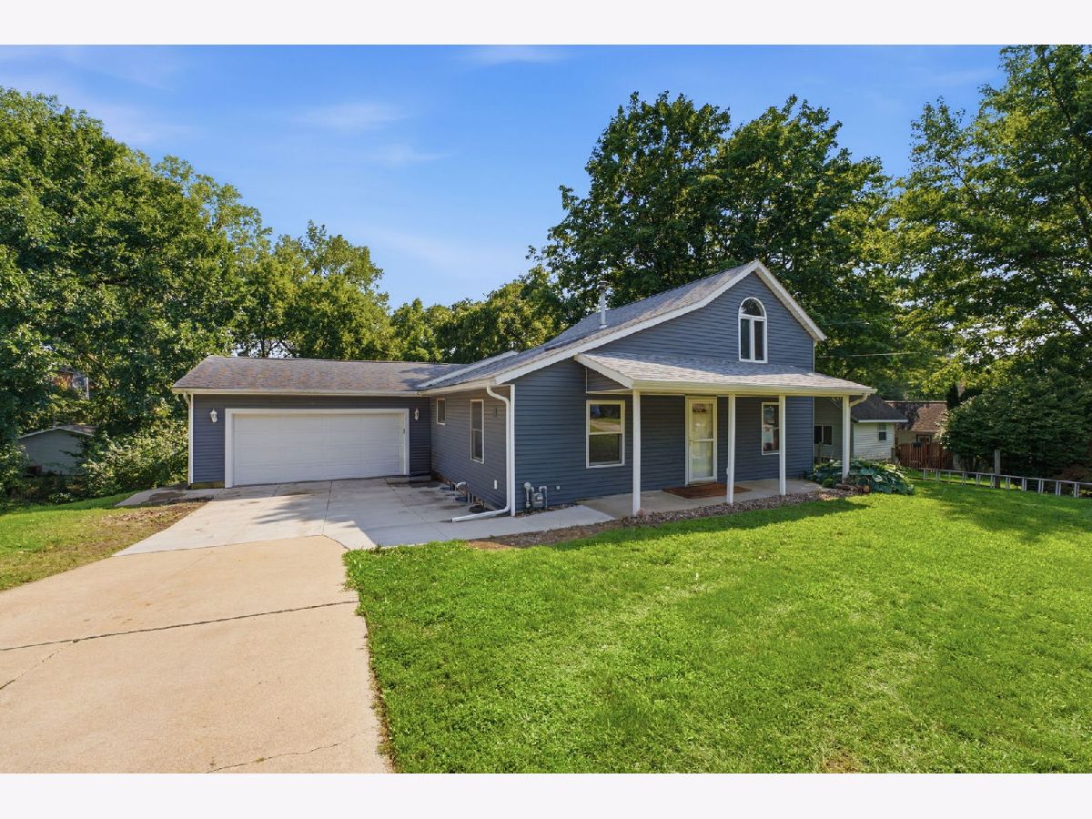  For Sale Port Byron Illinois, 401 Walnut Street