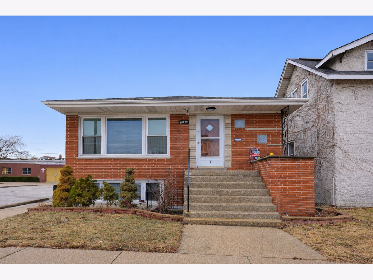  For Sale Summit Illinois, 7426 62nd Place