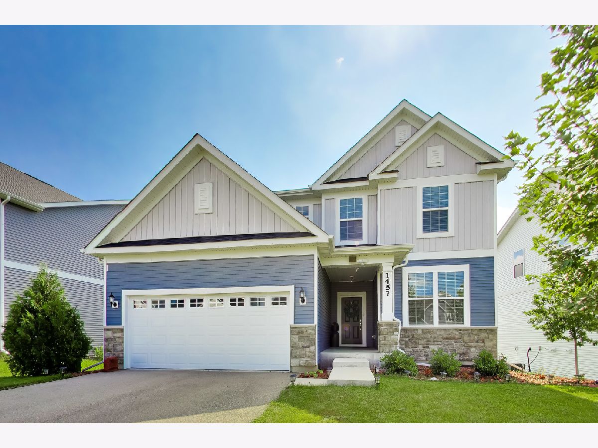 Homes For Sale Sheldon Woods Mundelein Illinois, 1457 Kessler Drive