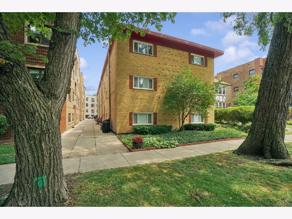  For Sale Evanston Illinois, 547 Sheridan Road