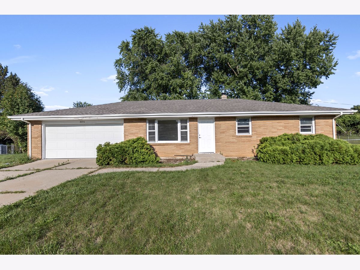  For Sale Rockford Illinois, 3016 Oriental Court