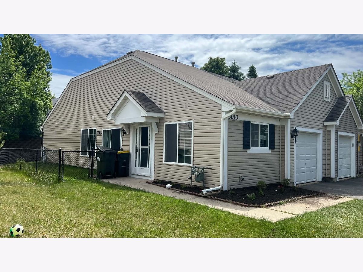 Townhomes Sold Impressions Lake In The Hills Illinois, 3010 Ronan