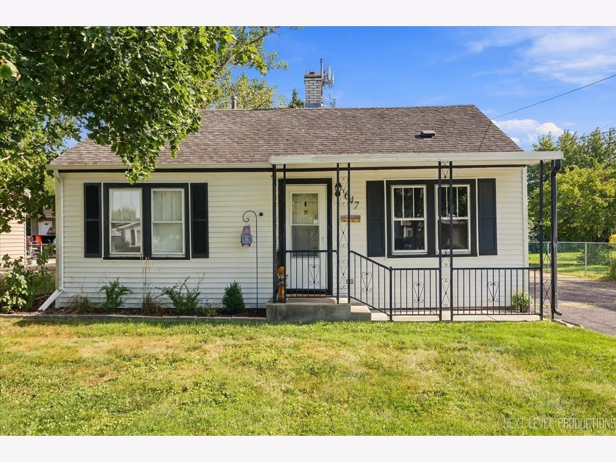  For Sale Lombard Illinois, 647 Prairie Avenue