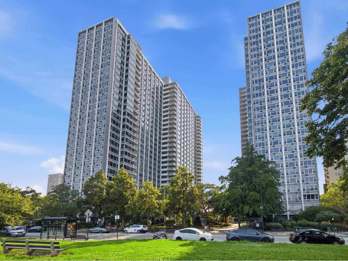 Condos & Townhomes & Homes Sold Buena Park Chicago Illinois, 4250 Marine