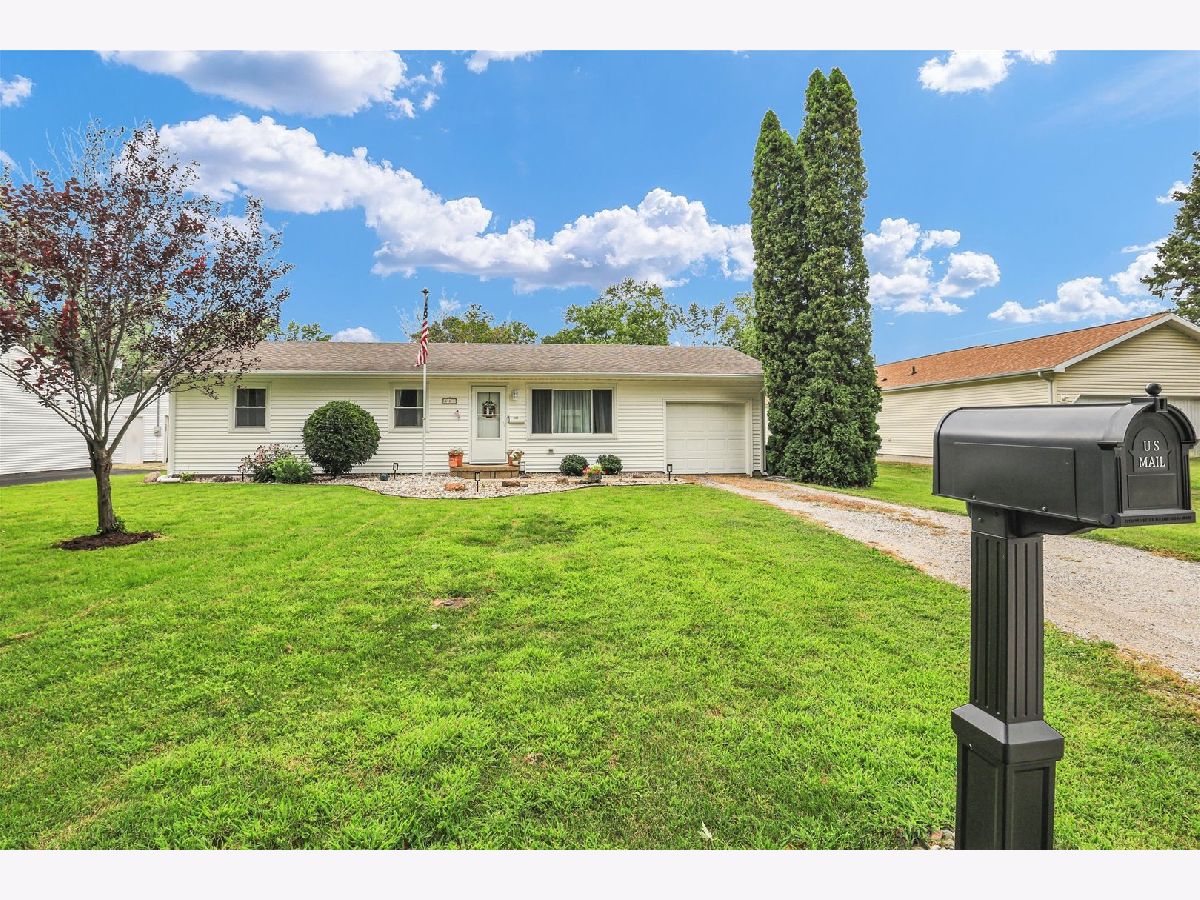 For Sale St Joseph Illinois, 511 7th Street