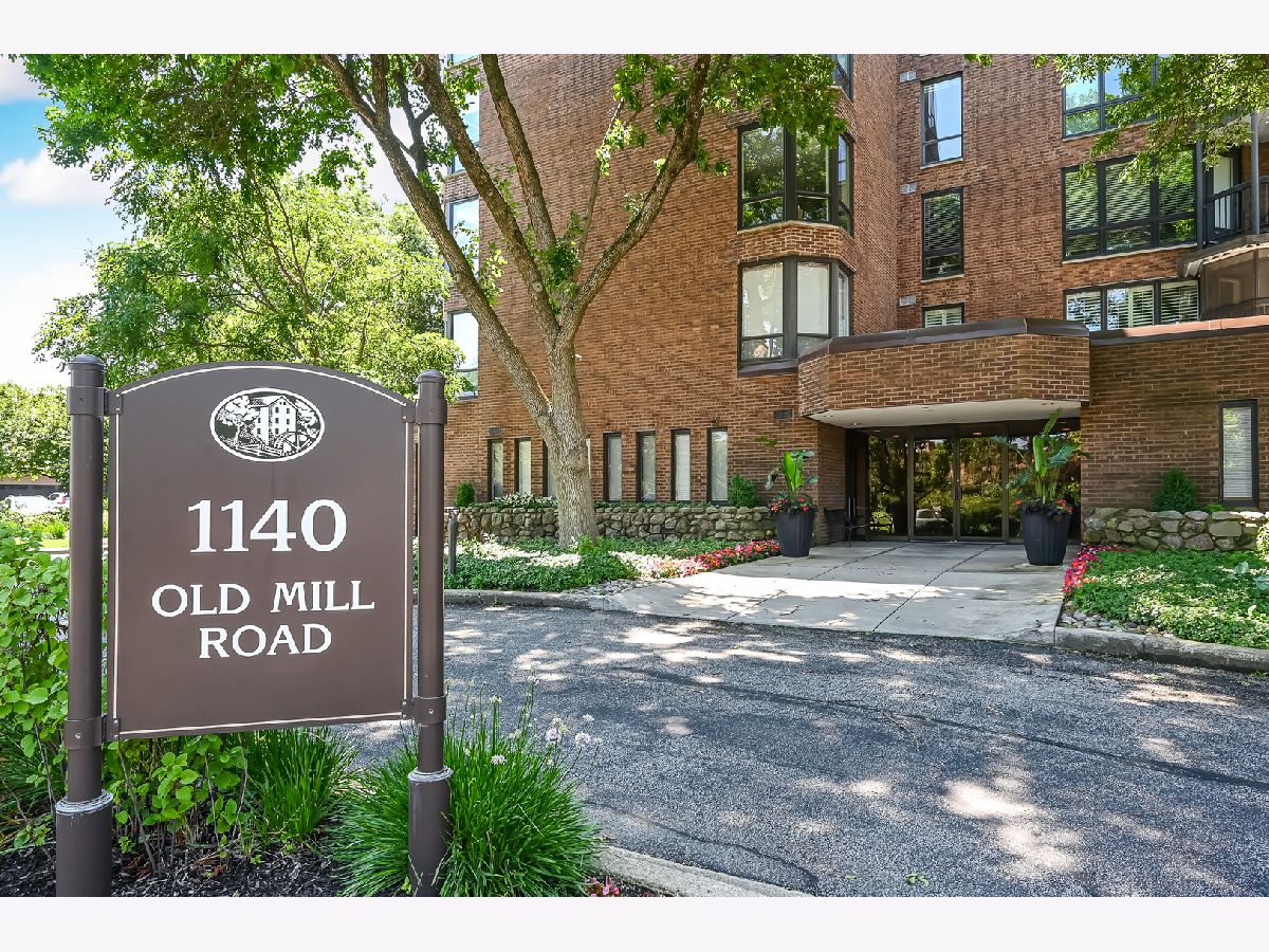  Sold Hinsdale Illinois, 1140 Old Mill