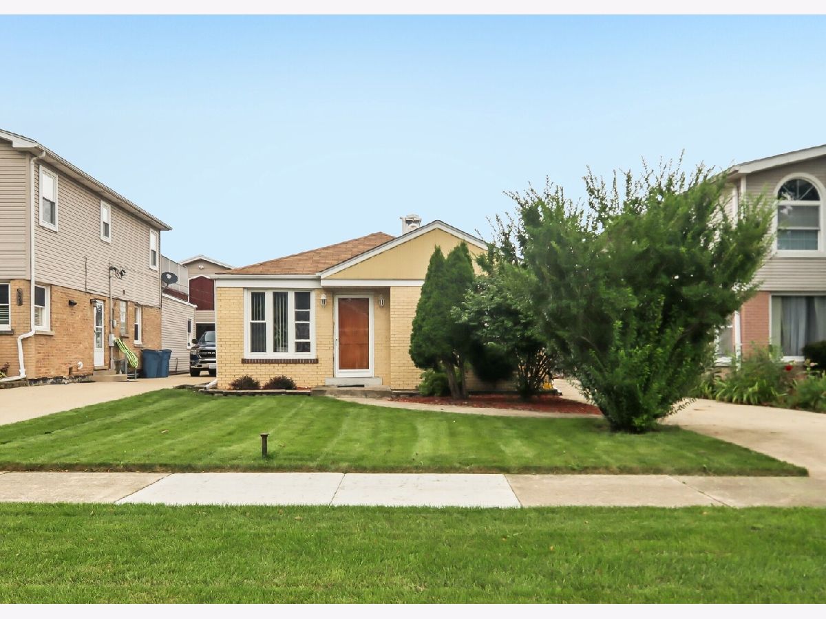 For Sale Franklin Park Illinois, 9226 Crescent Drive
