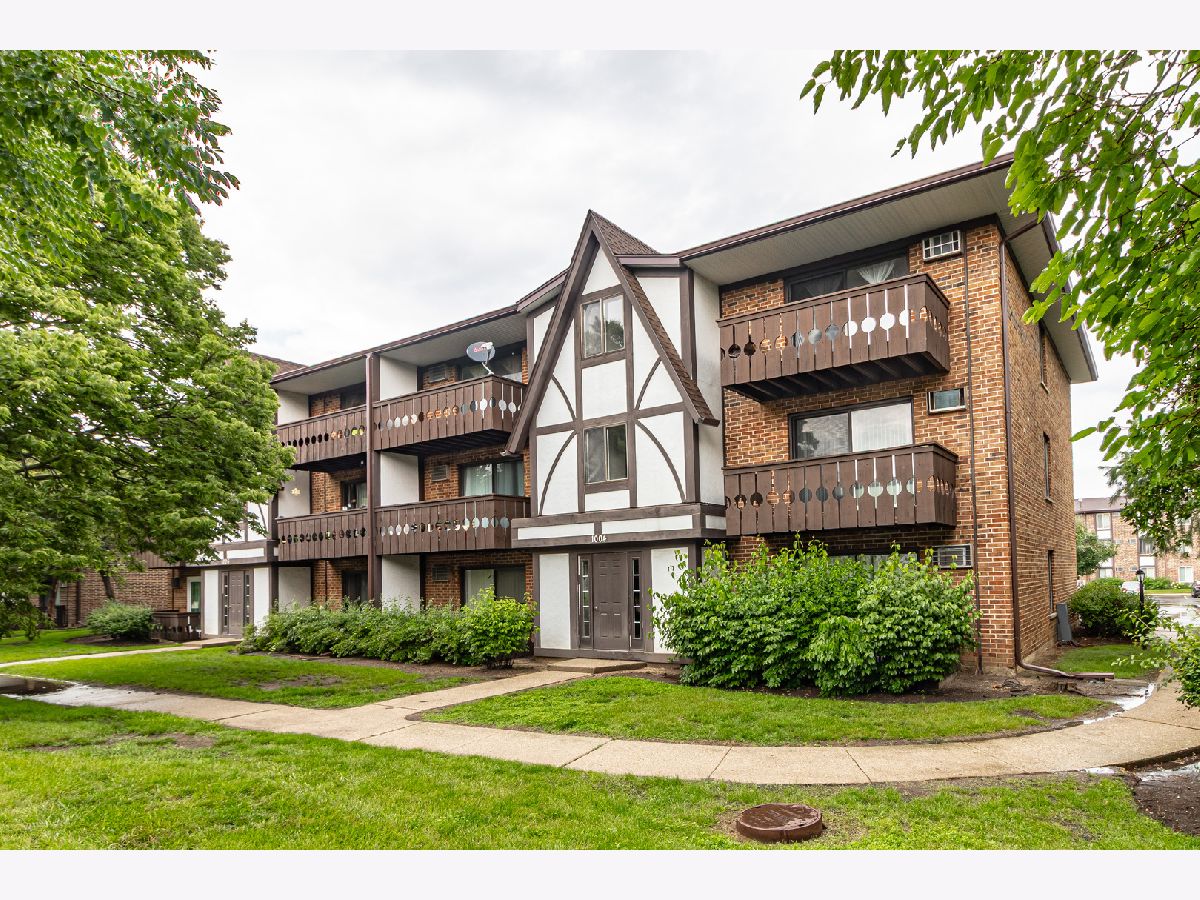 For Sale Vernon Hills Illinois, 1004 Centurion Lane